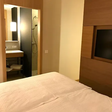 Onebavariahomes Aparthotel 4*